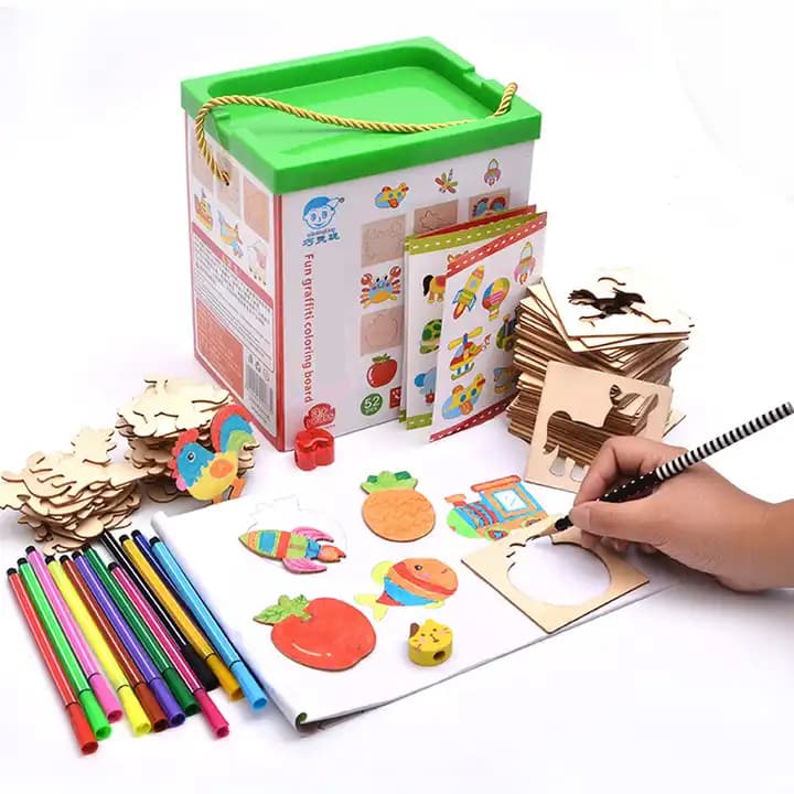 Kit Montessori de desenat, colorat, graffiti cu sabloane, Montessori