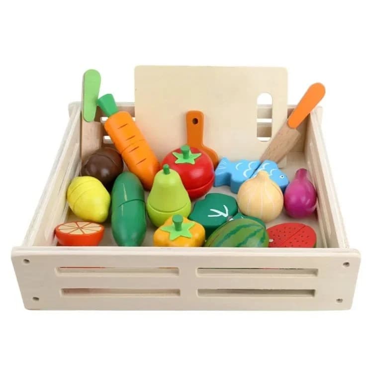 Set educativ de jucarii din lemn fructe, legume, peste cu tocator si cutit pentru bucataria copiilor