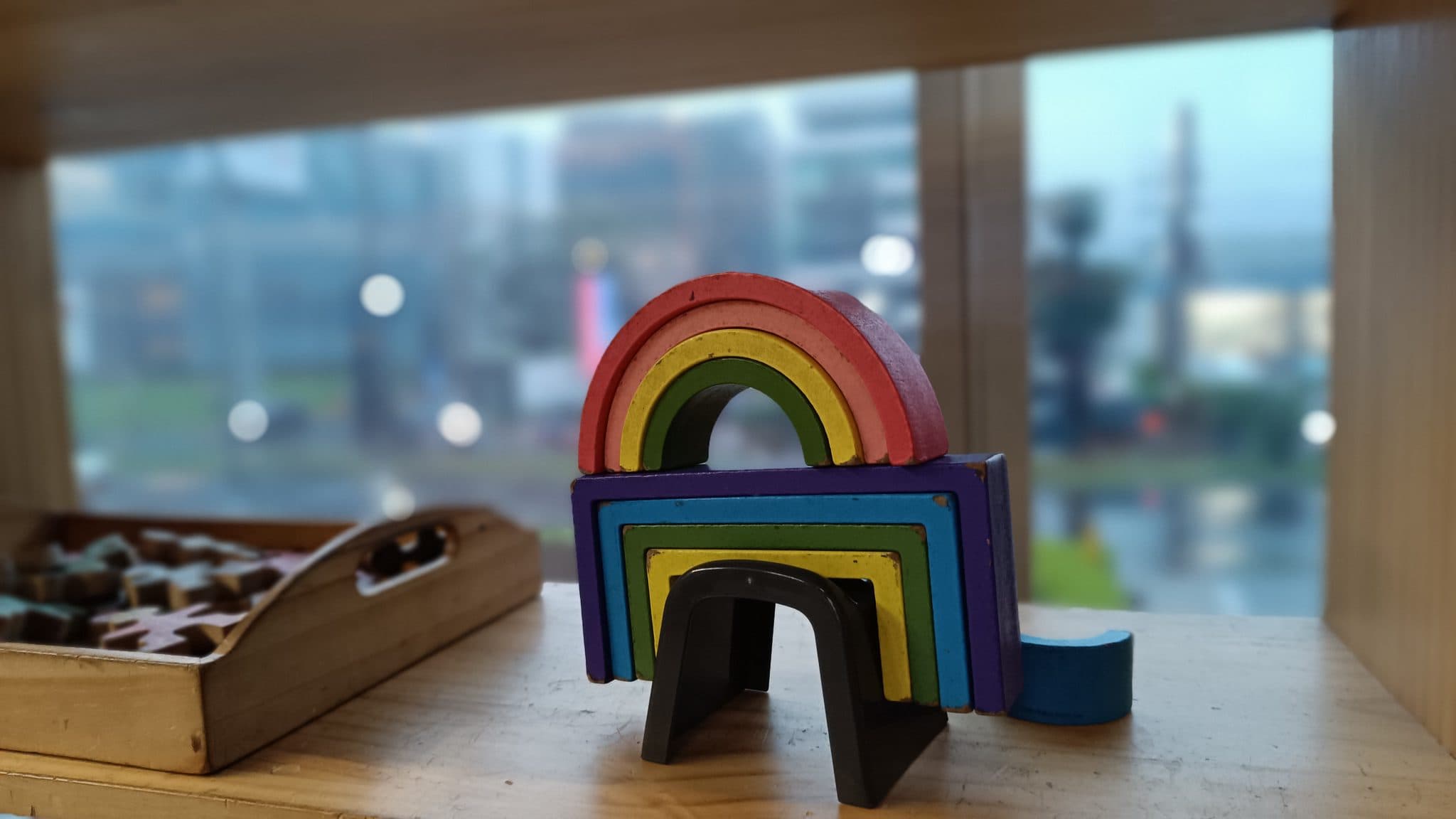 Set Montessori din lemn pentru sortat și asociat, 14 piese