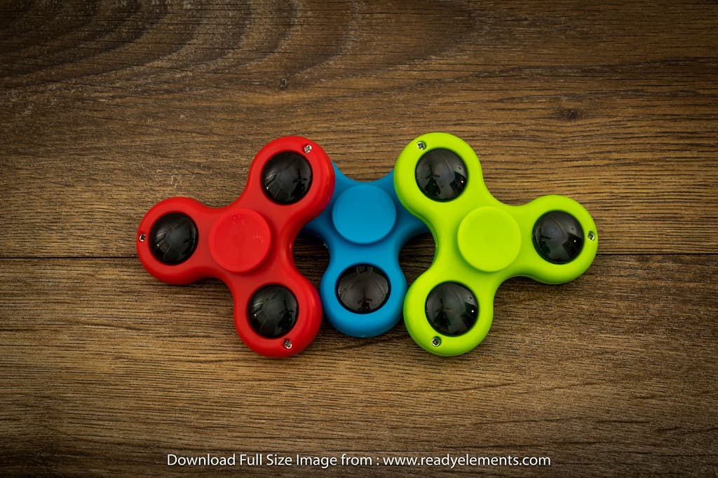 Fidget spinner colorat