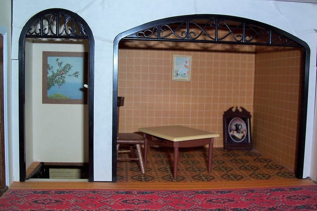Casă de păpuși cu mobilier, 16 piese
