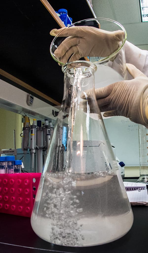 Set de experimente științifice pentru copii, 34 experimente